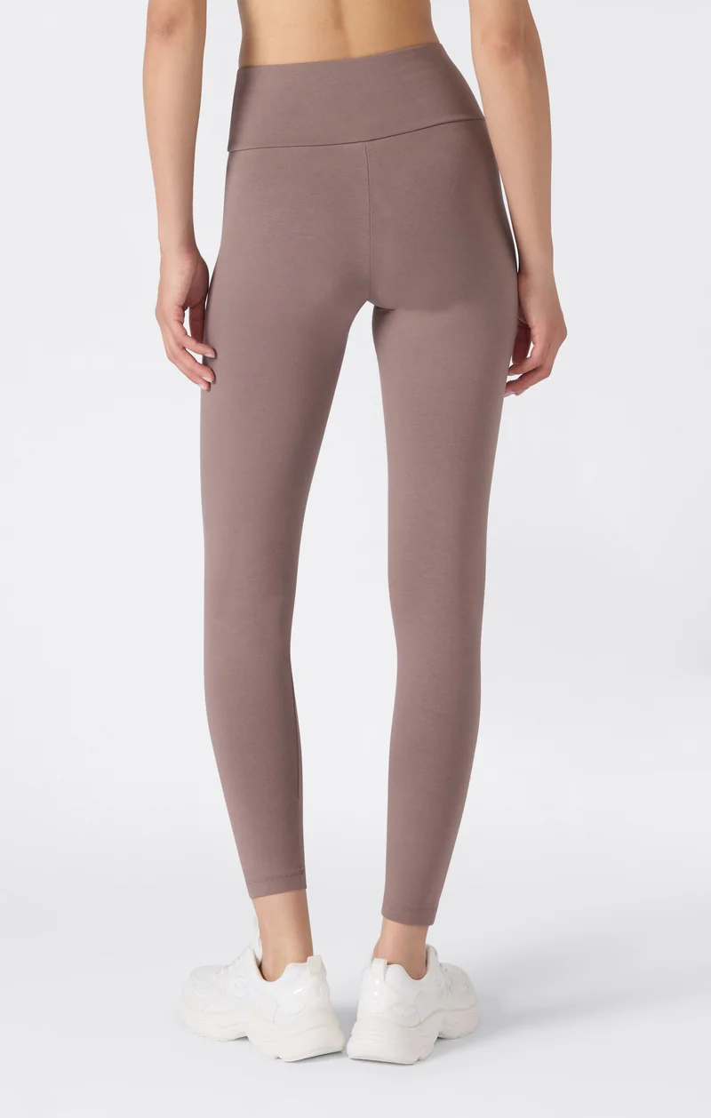 Women’s Leggings with C Logo