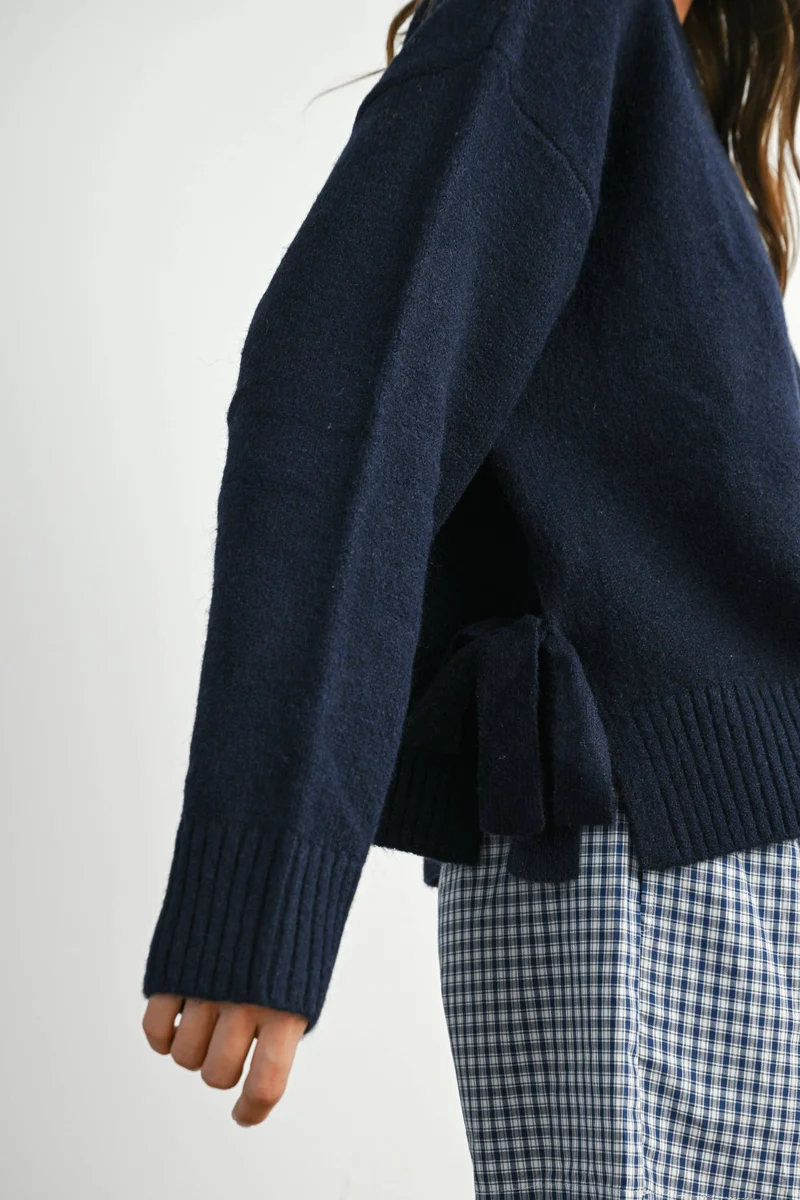 Tie Split-Hem Crewneck Long Sleeve Top