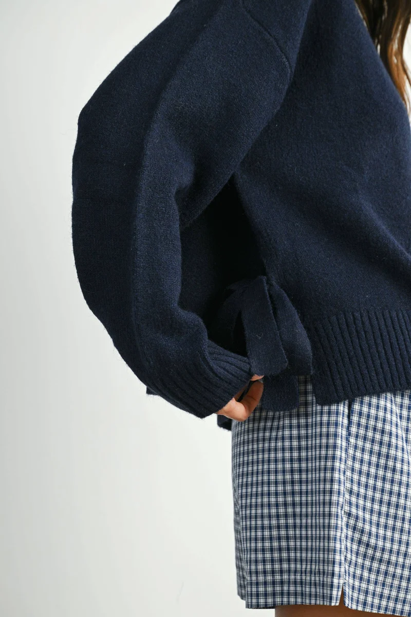 Tie Split-Hem Crewneck Long Sleeve Top