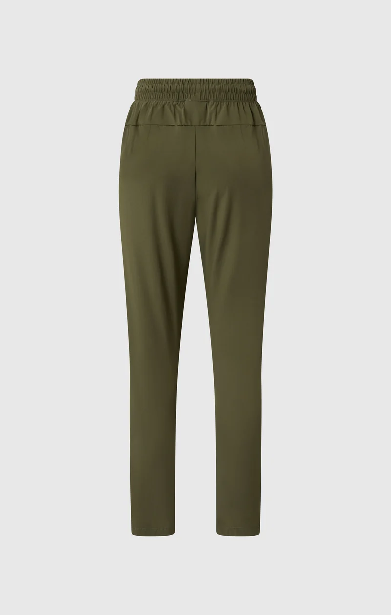 Women’s Straight Hem Stretch Pants