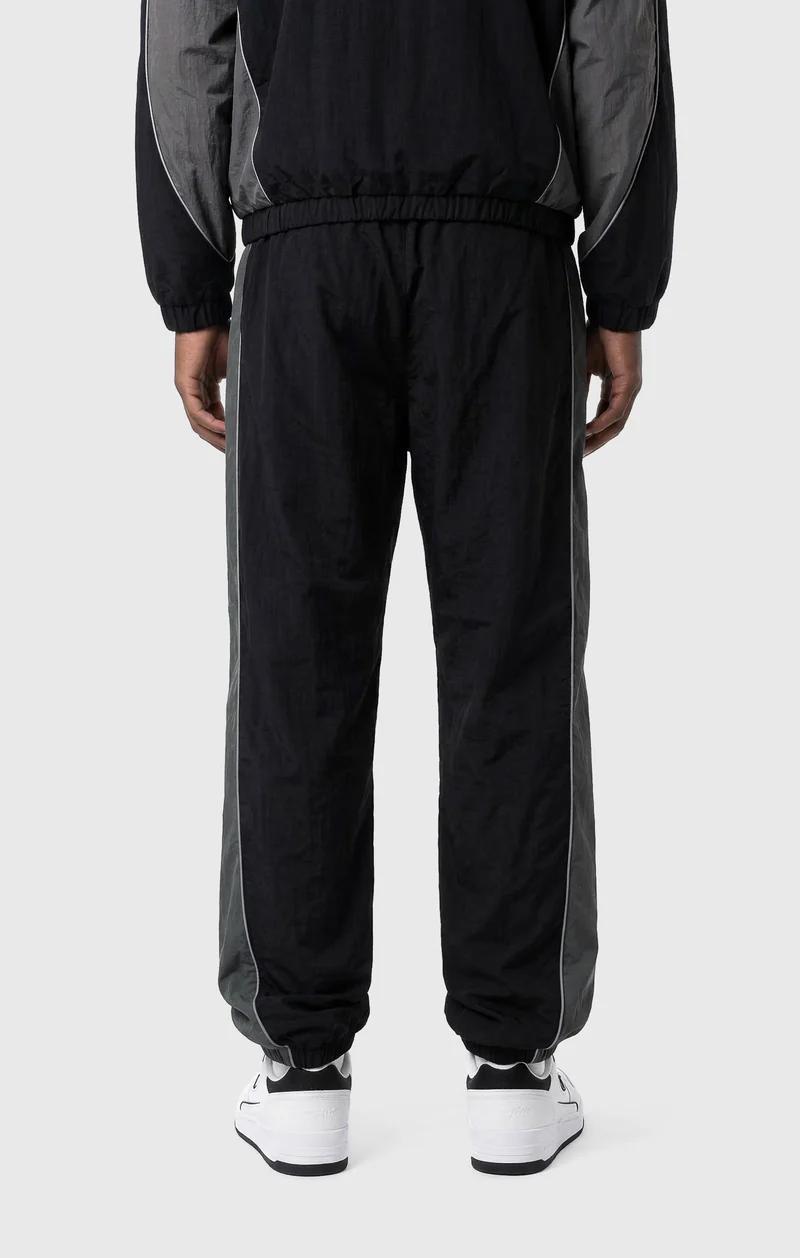 Men's Loose Fit Woven Nylon Pants