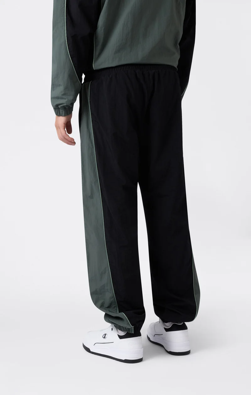 Men's Loose Fit Woven Nylon Pants