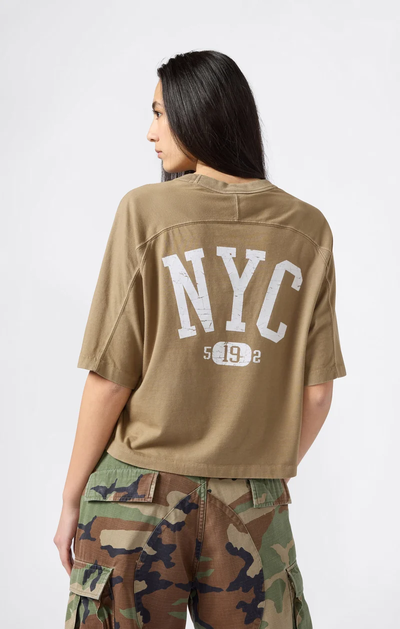 Women’s Cropped T-Shirt Time Capsule