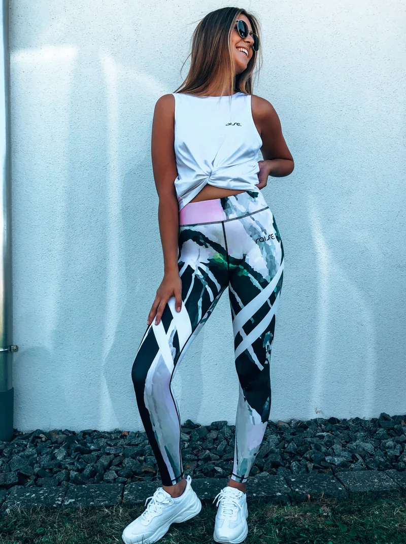 White Oversize Tanktop