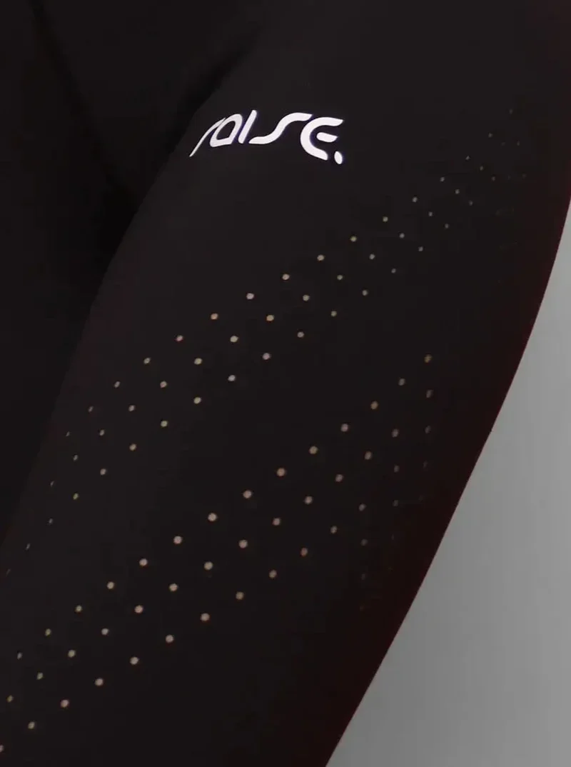 Blackendary Tights