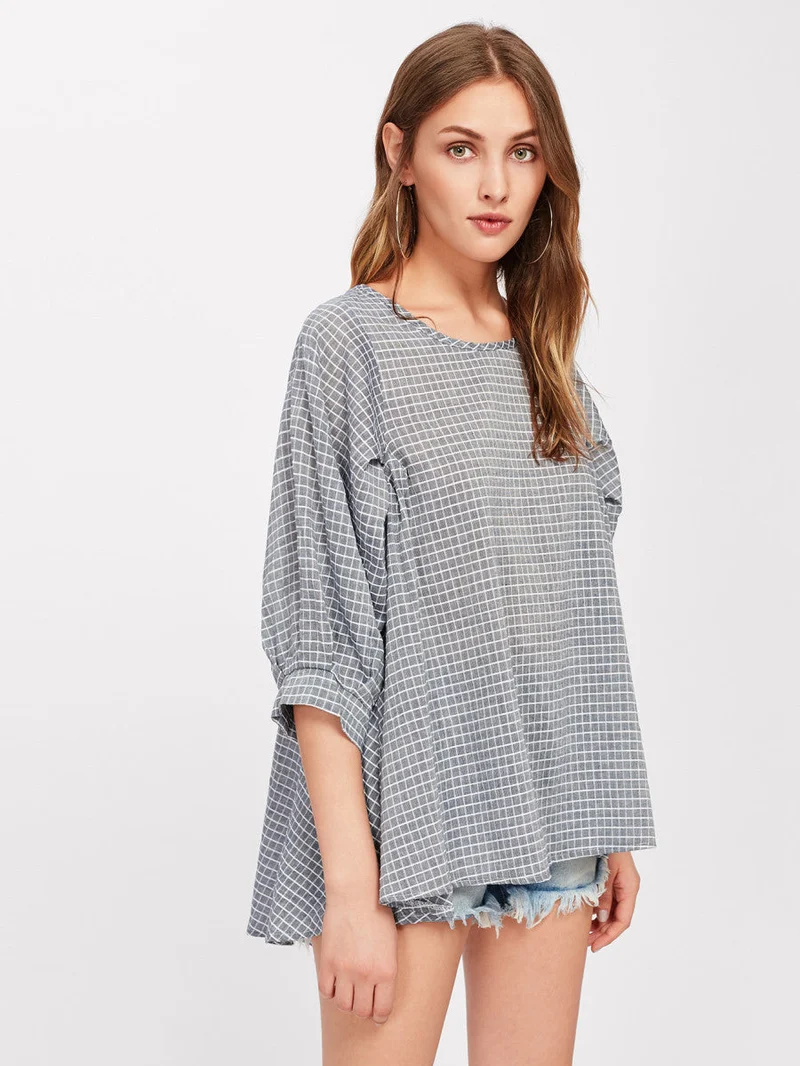 Grid Dip Hem Blouse