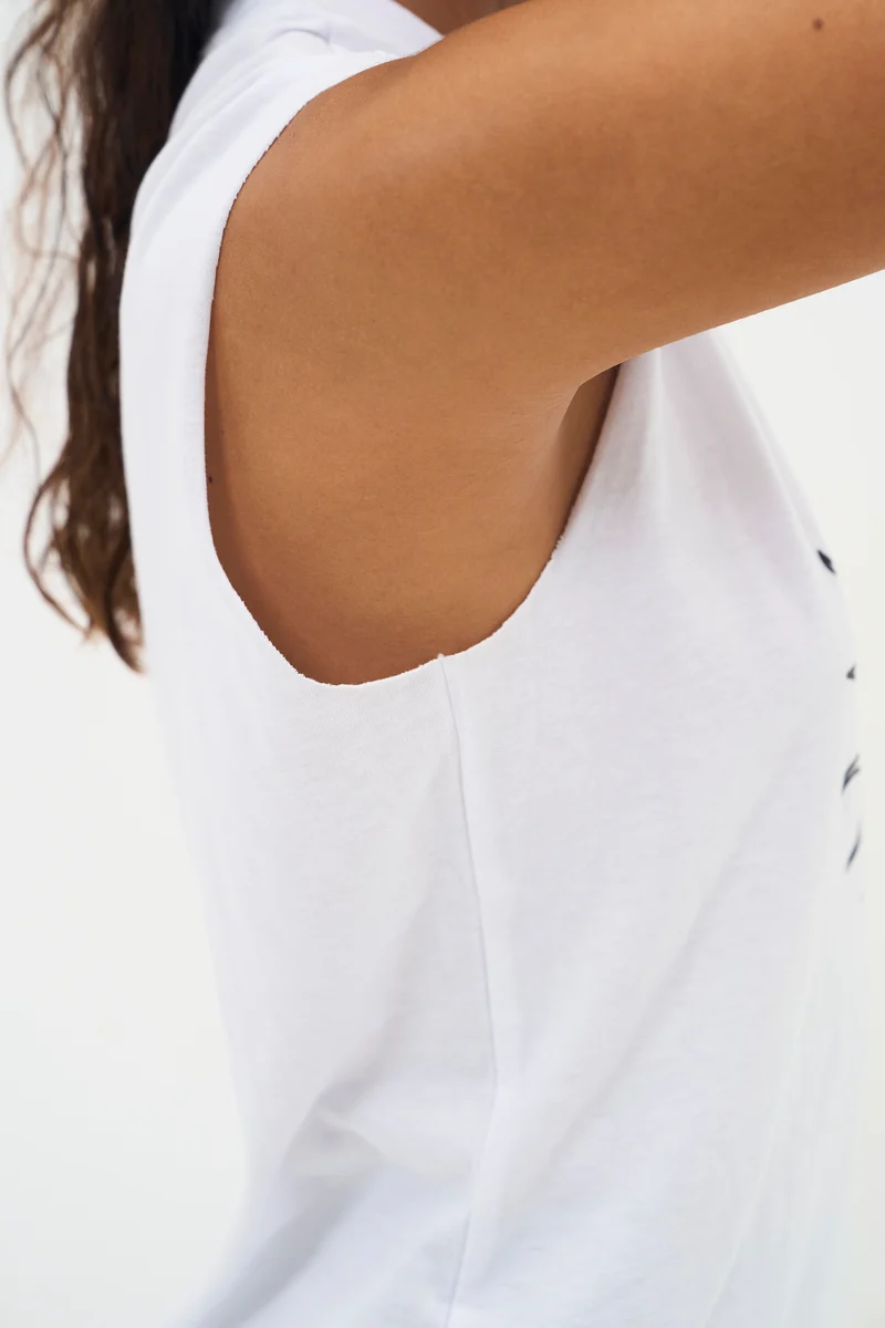 Top Olivia