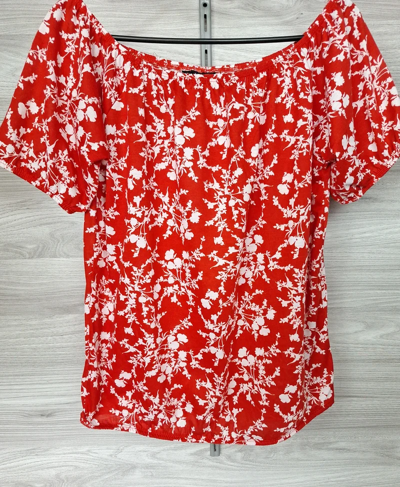 Janina Carmenshirt Blumenprint 40
