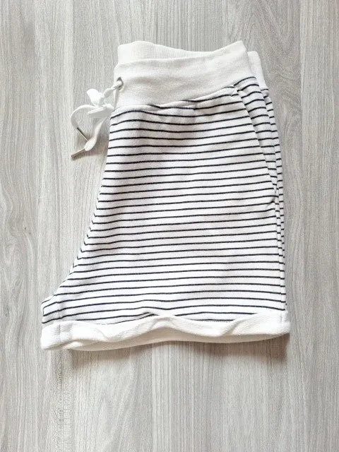 H&M Sweatshorts Streifen 36