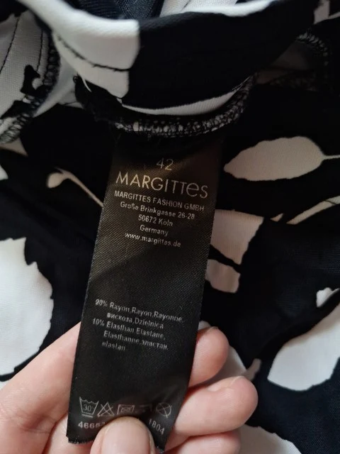 Margittes Schlupfhose Blumenprint 42