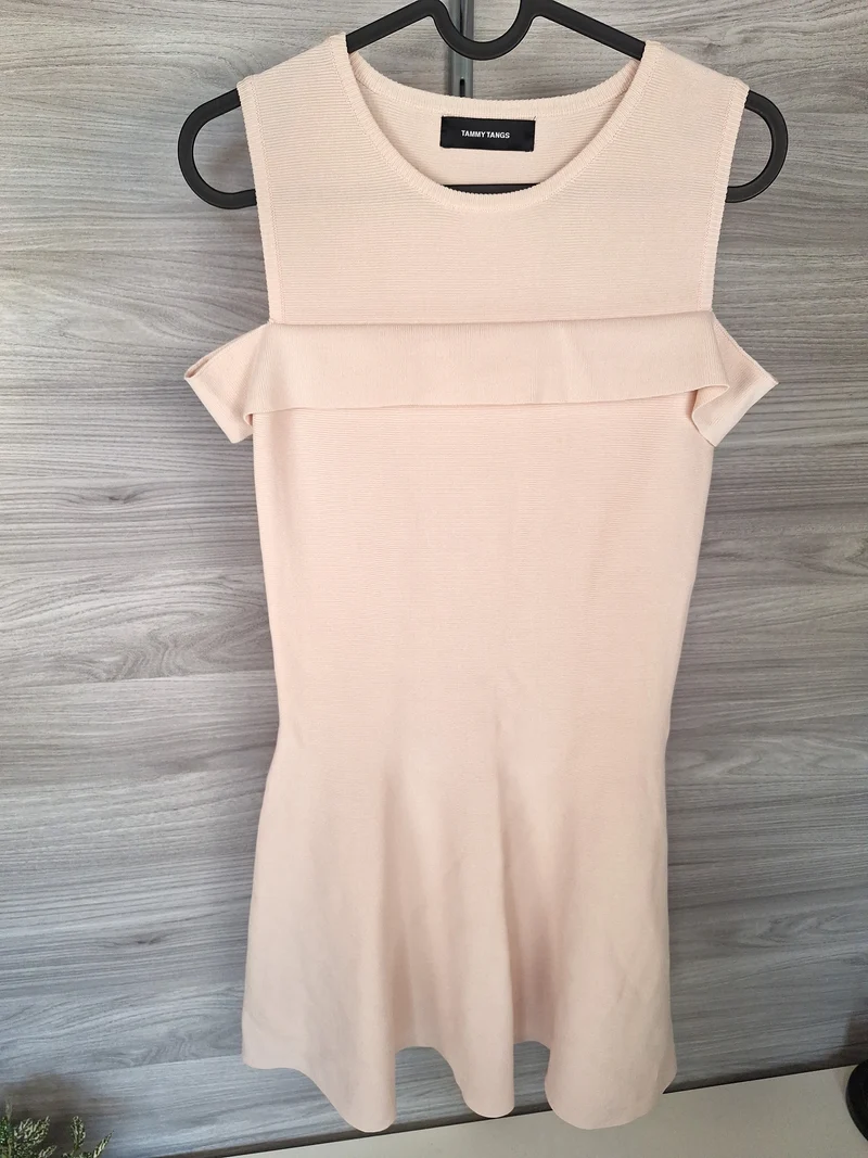 Tammy Tangs Volantkleid Rosa 34