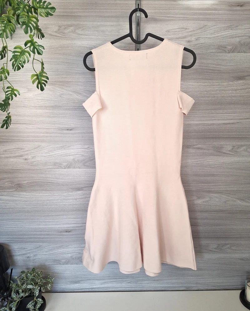 Tammy Tangs Volantkleid Rosa 34