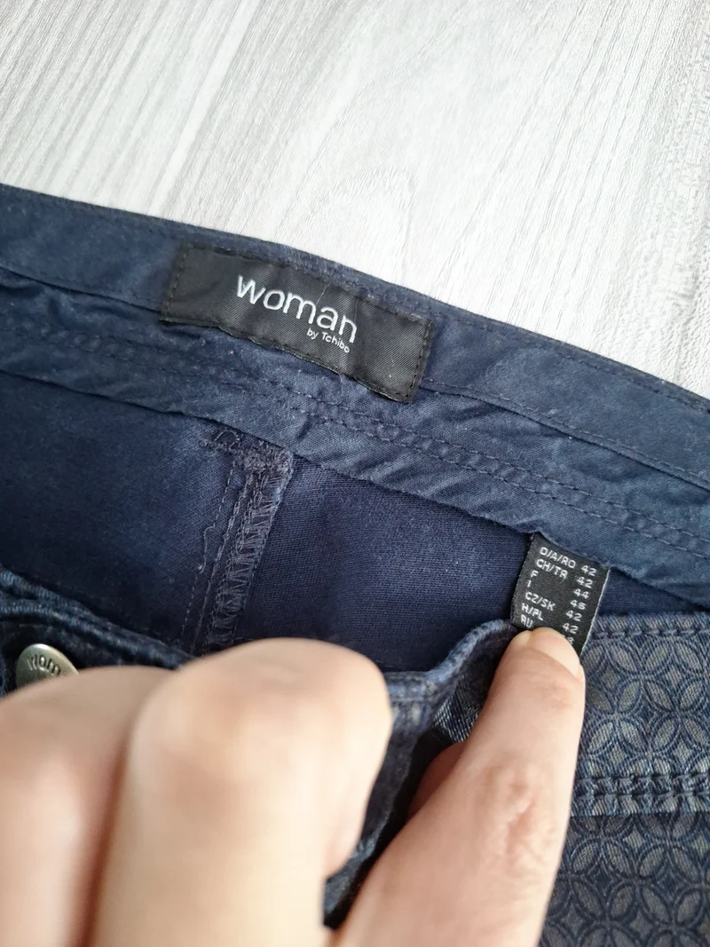 Tchibo Stoffhose Strukturmuster 42